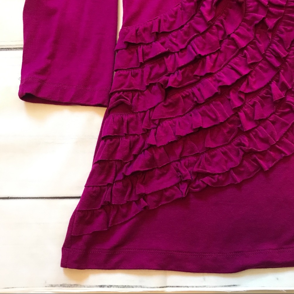 Bold Ruffled Design History Top - Picture 4 of 4